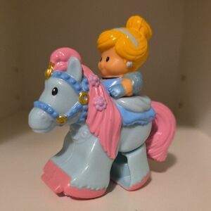 Little People Disney Princess Cinderella Klip Klop Blue Horse